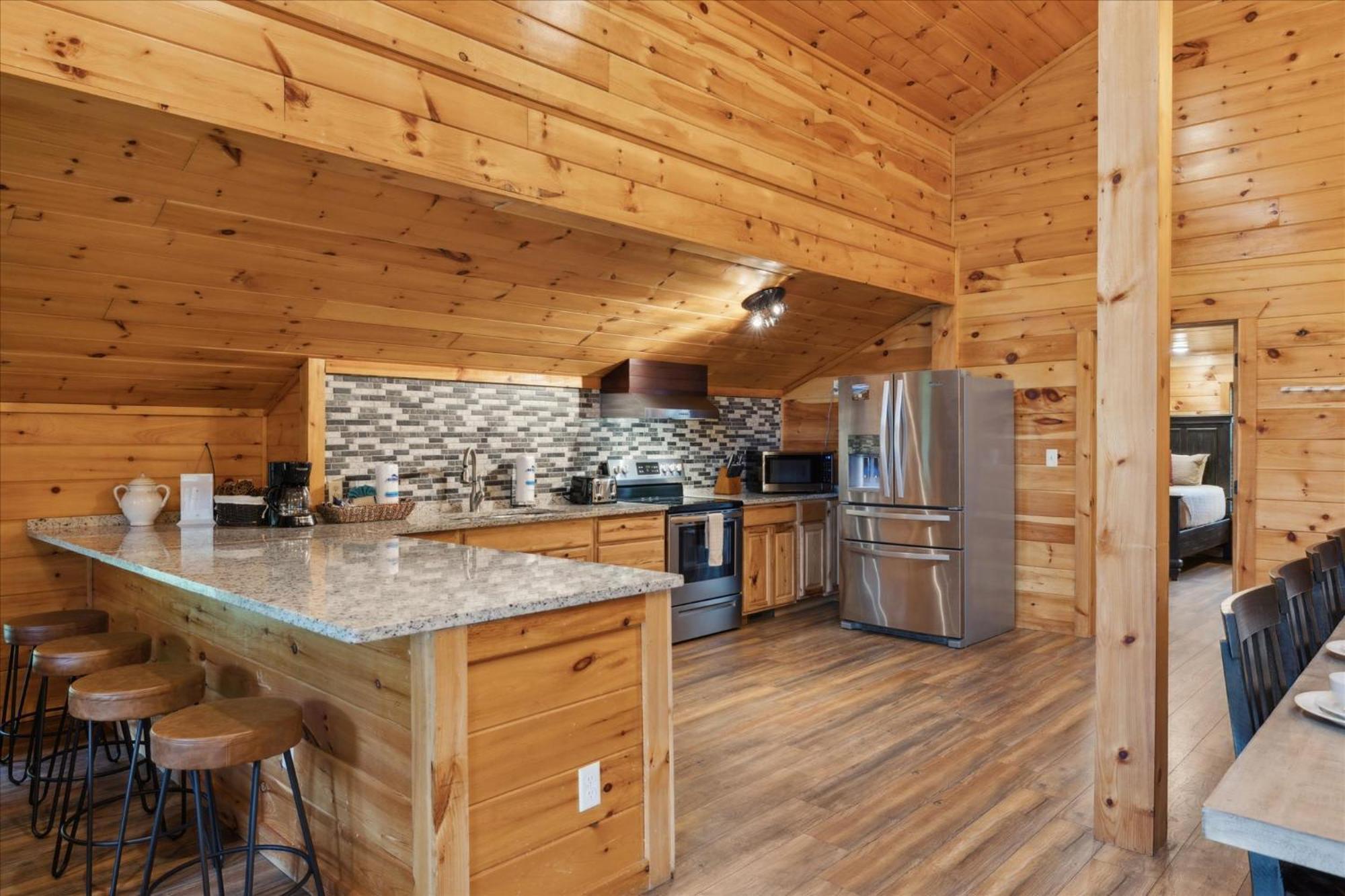 Hot Tub Fire Pit Game Room Theater Easy Access Sleeps 12 - Black Bear Lodge Pigeon Forge Dış mekan fotoğraf